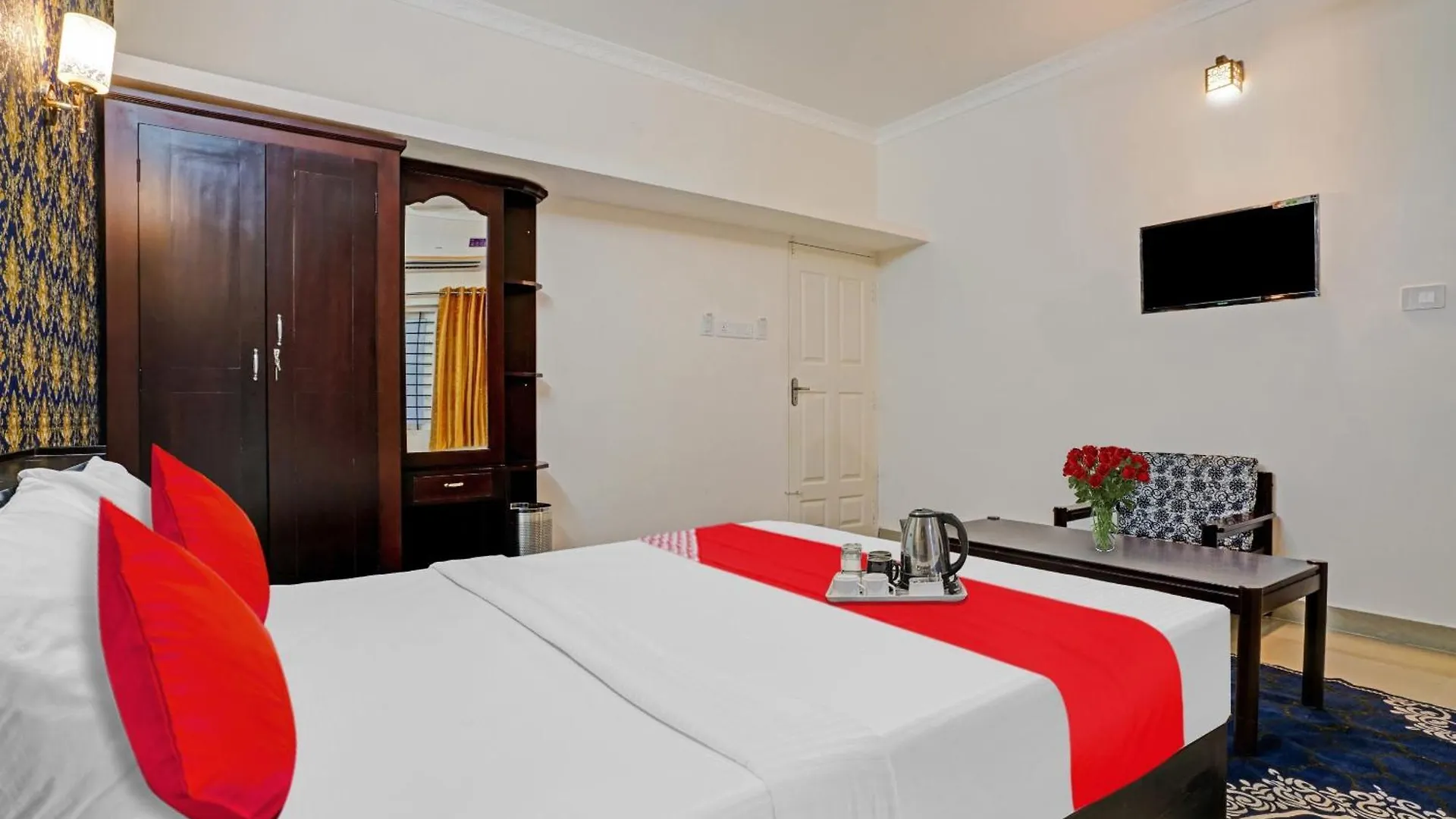 Hotel O South Fort Inn Alappuzha