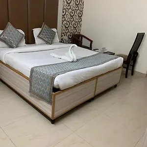 Star Palace - Near Karol Bagh Metro Delhi (National Capital Territory of India)